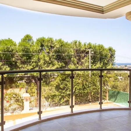 Apartament Enchanting With Backyard In Cesme Near Alacati