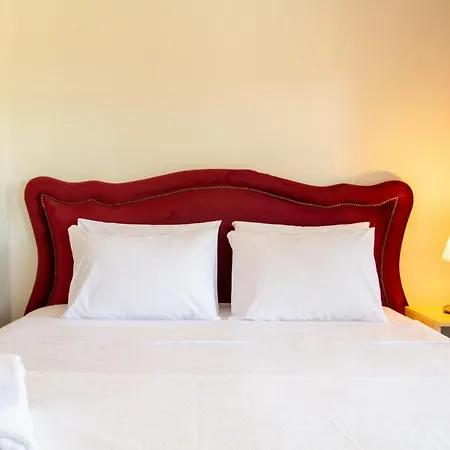 Enchanting With Backyard In Cesme Near Alacati